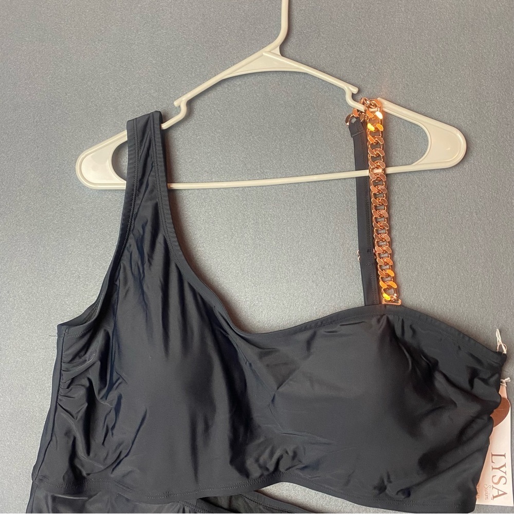 NEW without tags LYSA Sexy PLUS Size 2X Black Cutout Swimsuit with Chain Accent - Picture 3 of 9